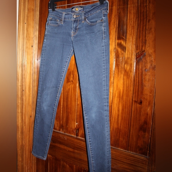 Lucky Brand Charlie Skinny Ankle Jeans - Picture 6 of 16